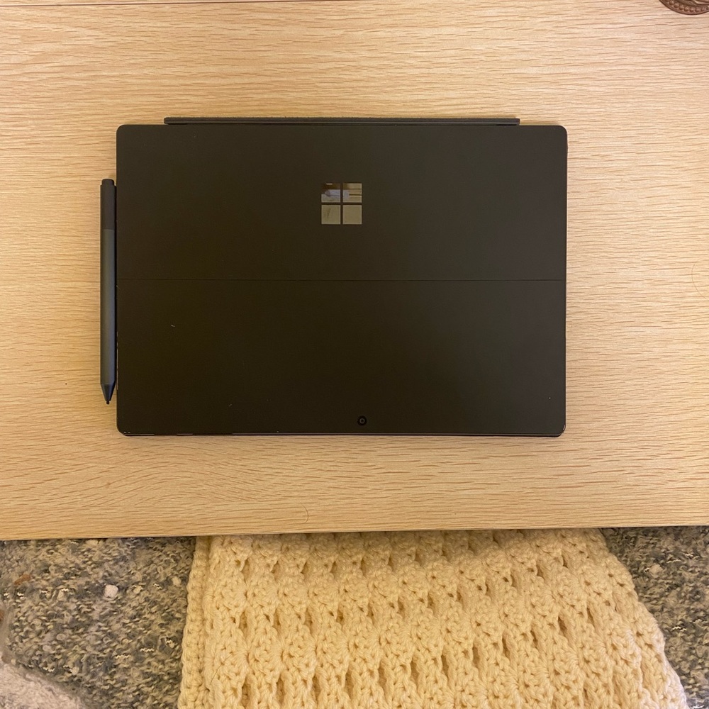 Microsoft surface pro 7